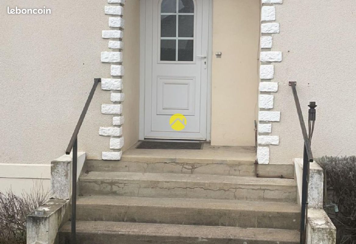 Maison 3 pièces 85 m² · à La Guerche-sur-l'Aubois · 85 m² · 97 900 €