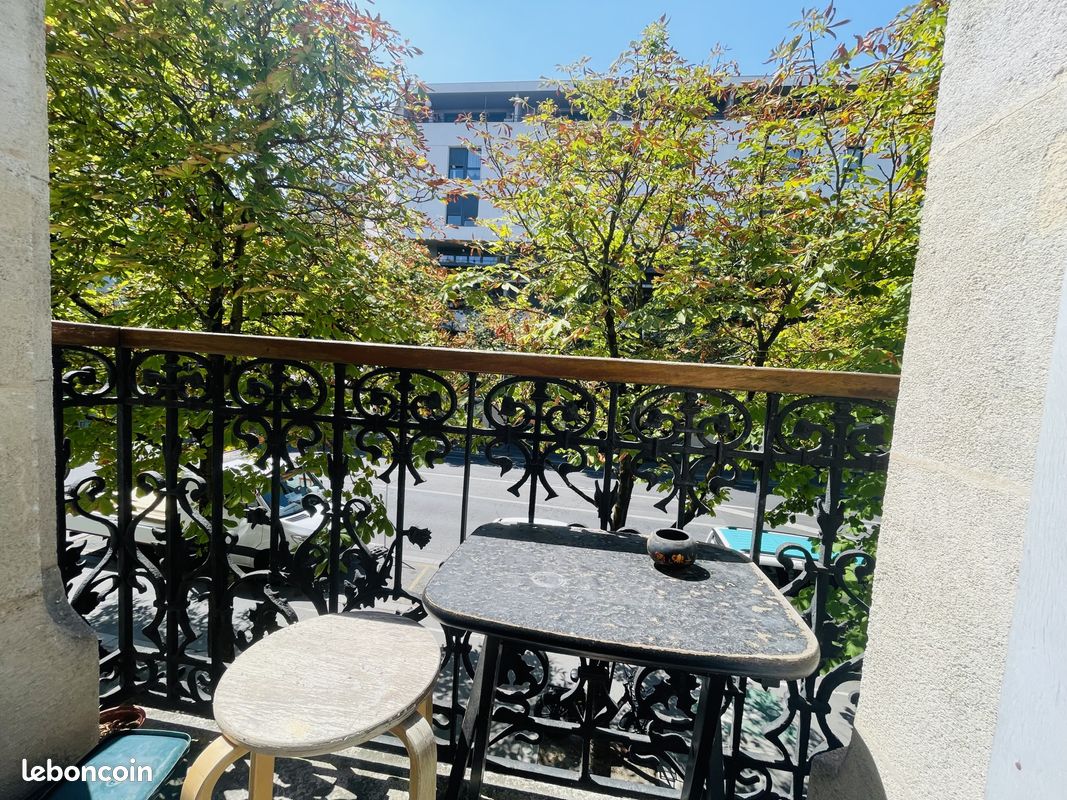 Appartement 2 pièces 28 m² · à Bordeaux · 28 m² · 435 €
