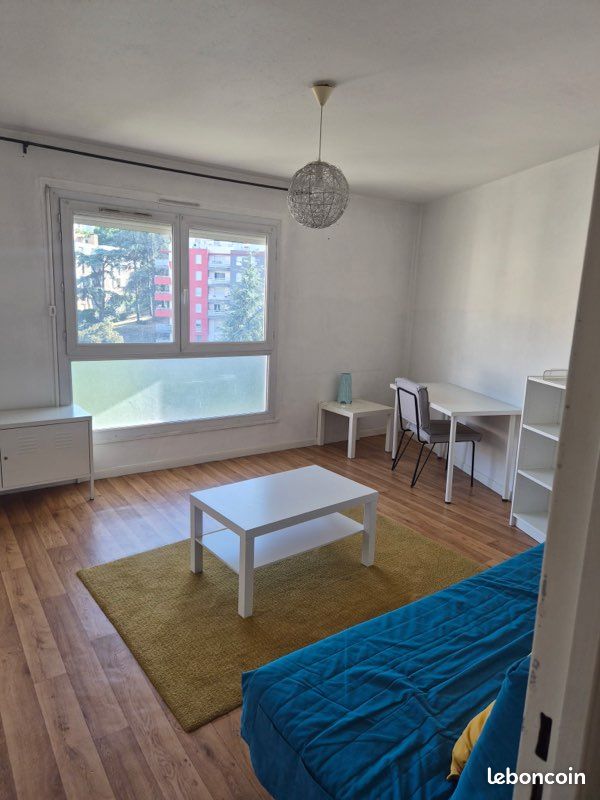 Appartement 1 pièce 33 m² · à Saint-Étienne · 33 m² · 395 €