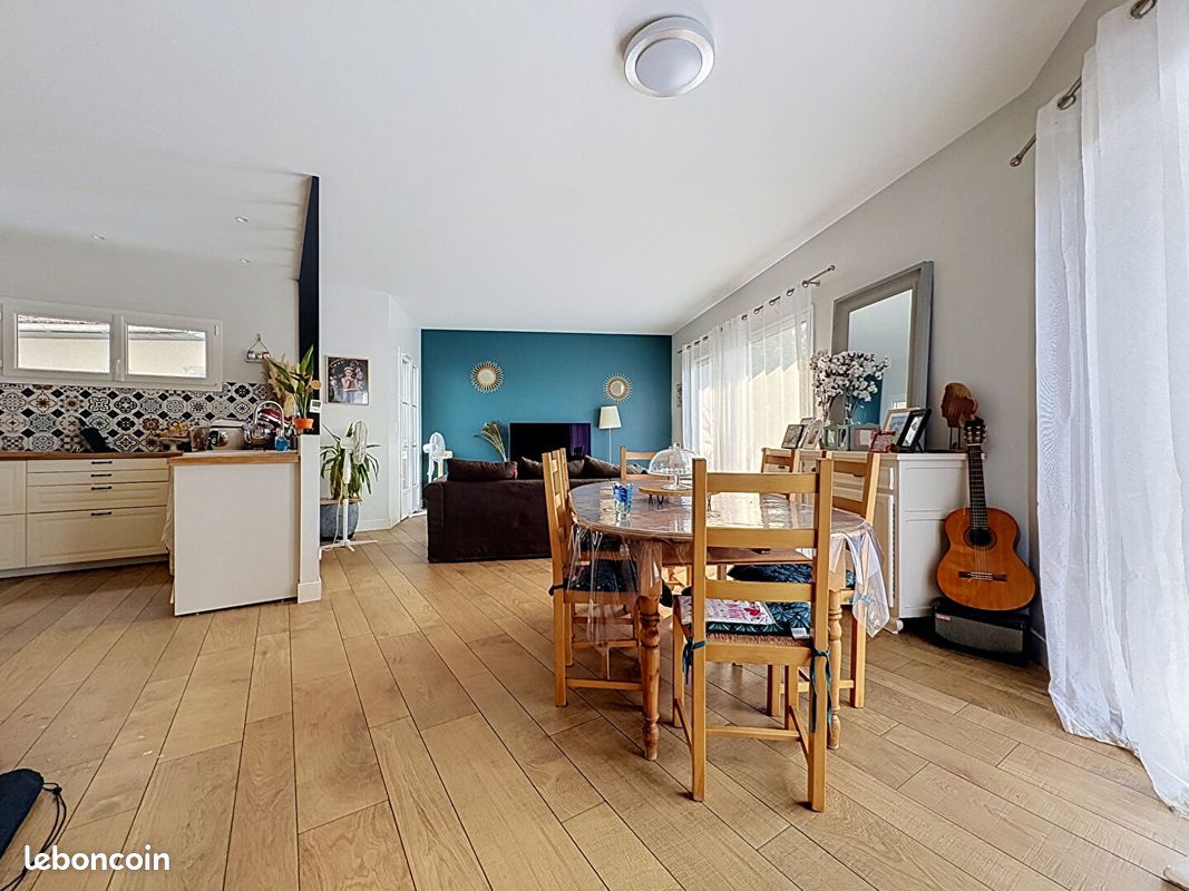 Maison 5 pièces 102 m² · à Pessac · 102 m² · 459 000 €