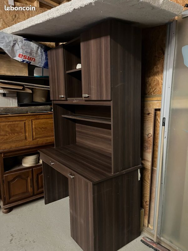 Bureau (image 2)