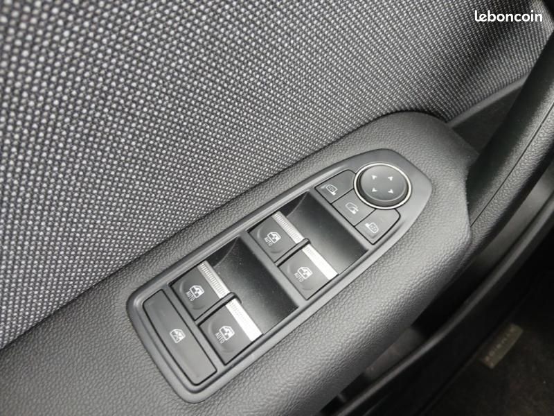 Renault Symbioz 1.8 E-Tech full hybrid 160ch Techno - 25 (image 28)