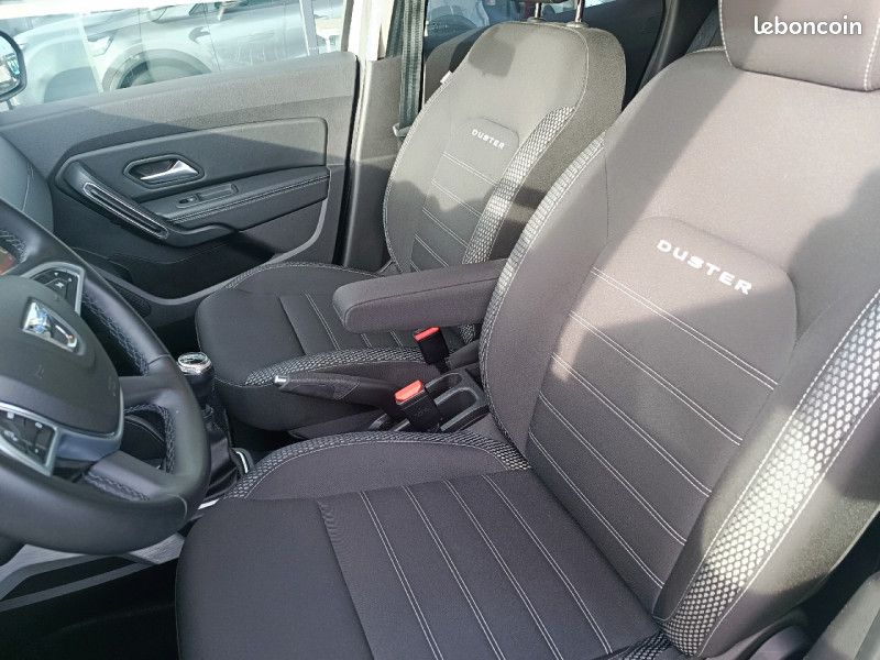 Dacia DUSTER 1.5 BLUE DCI 115CH PRESTIGE 4X2 E6U (image 17)