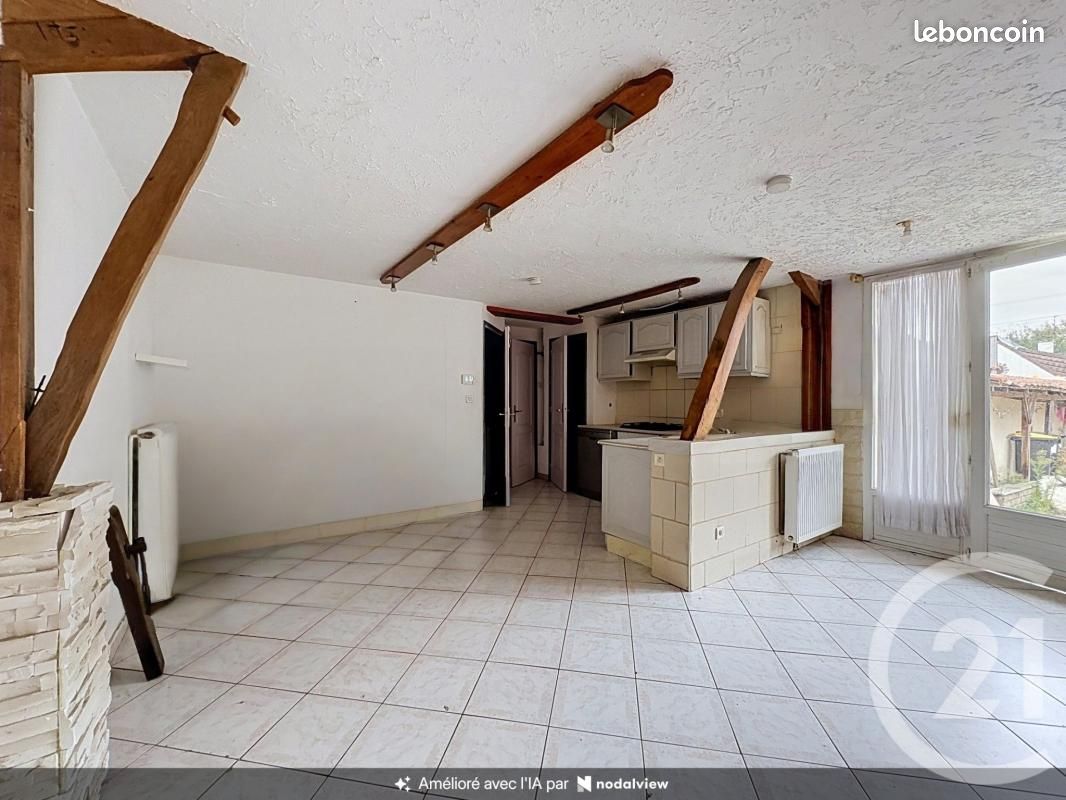 Maison 8 pièces 131 m² · à Moncheaux · 131 m² · 104 500 €