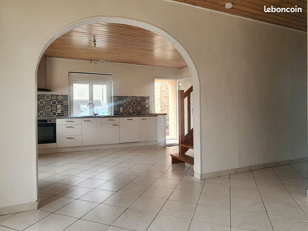 Maison 5 pièces 82 m² · à Lannilis · 82 m² · 780 €/mois