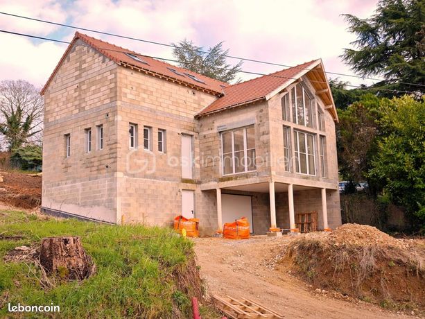 Maison 6 pièces 144 m²