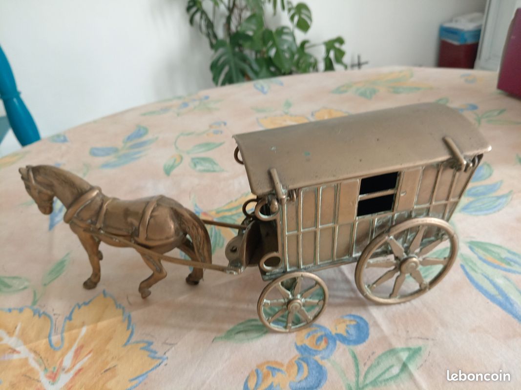 FIGURINE CHARETTE TIREE Par Un Chien En Argent Massif Epoque 19 Eme