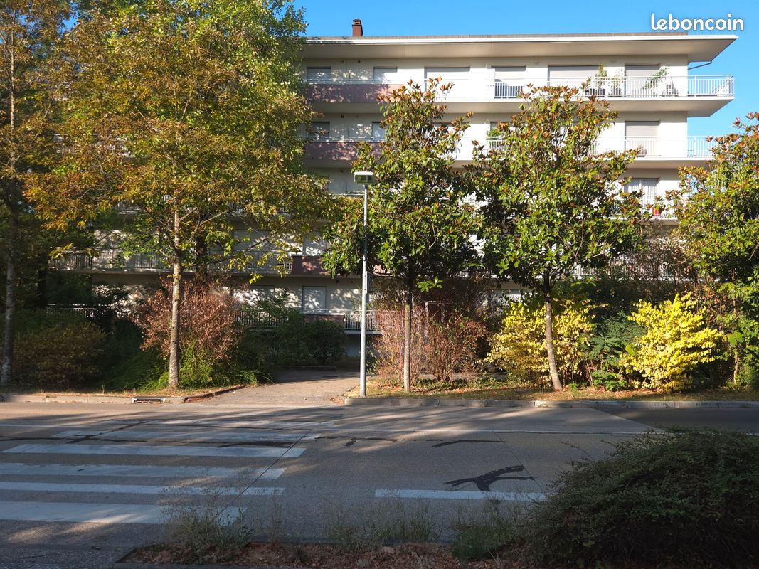 Appartement 3 pièces 75 m² · à Meylan · 75,2 m² · 249 000 €