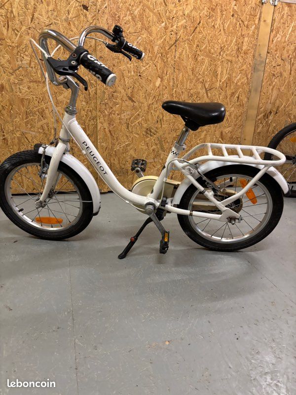 Vélo de course enfant Peugeot vintage - à restaurer