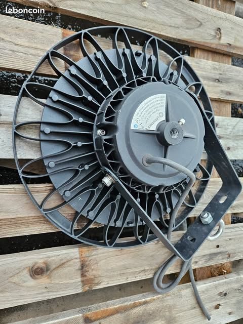 Eclairage industriel Ledvance Highbay LED 200W (image 5)