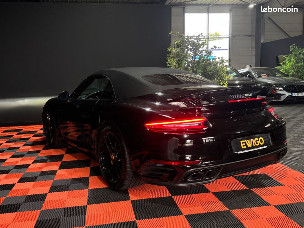 PORSCHE 911 (991.2) CABRIOLET 3.8 TURBO S 580 CH PDK / CAMERA DE RECUL / BURMESTEr (image 10)