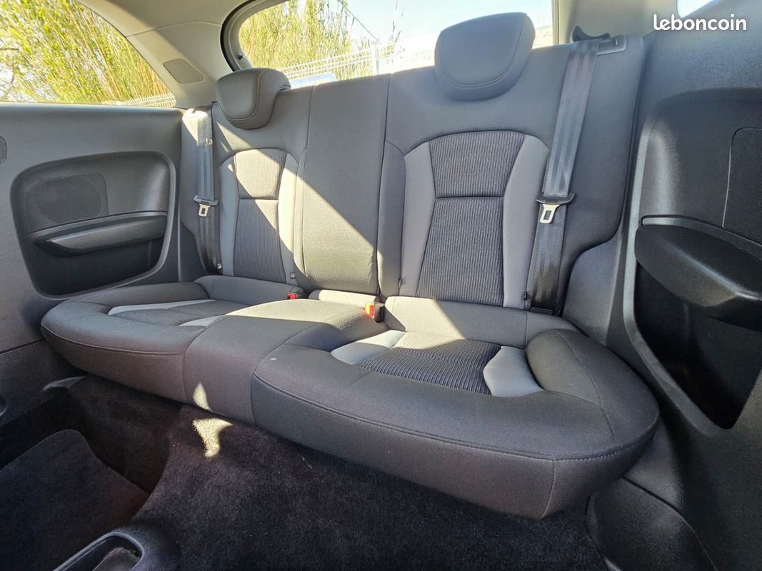 Audi A1 1.0 TFSI 95cv Ultra 2017 (image 9)