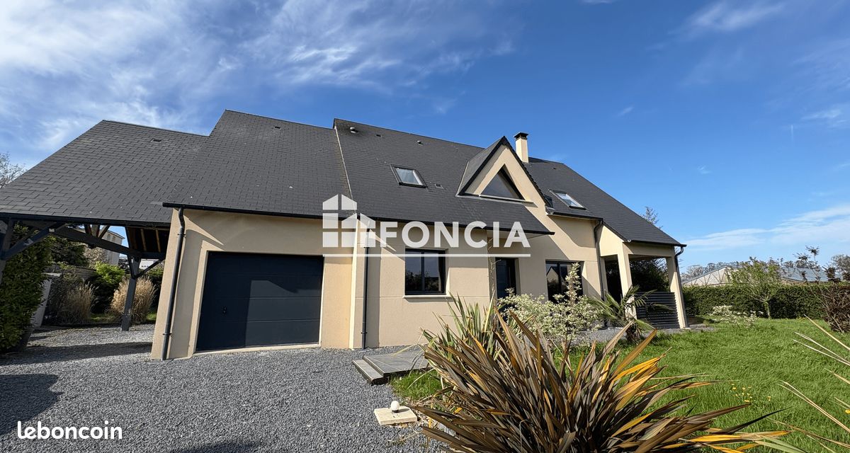 Maison 6 pièces 174 m² · à Saint-Pierre-en-Auge · 174 m² · 399 900 €