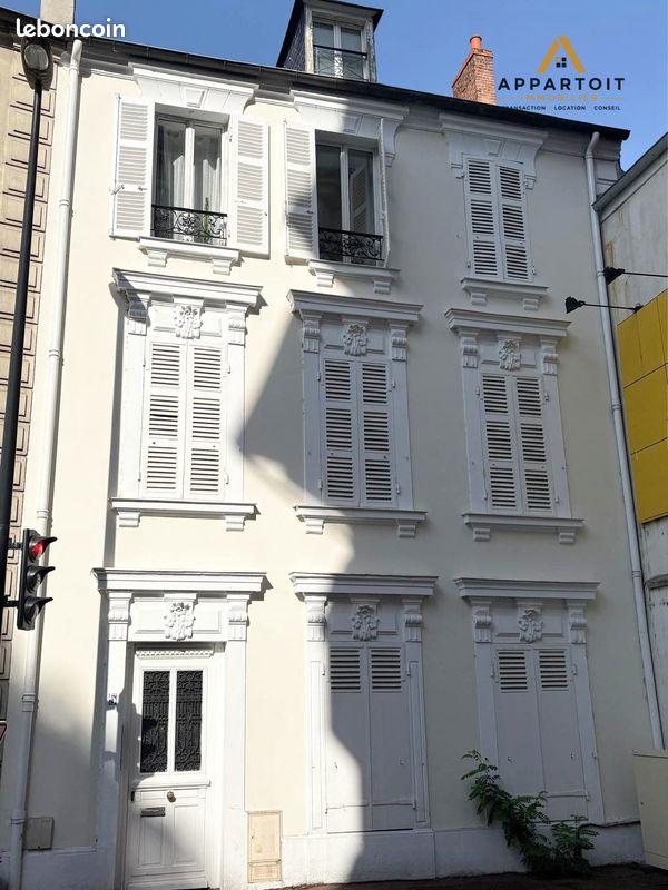 Immeuble 294 m² · à Vichy · 294 m² · 465 000 €