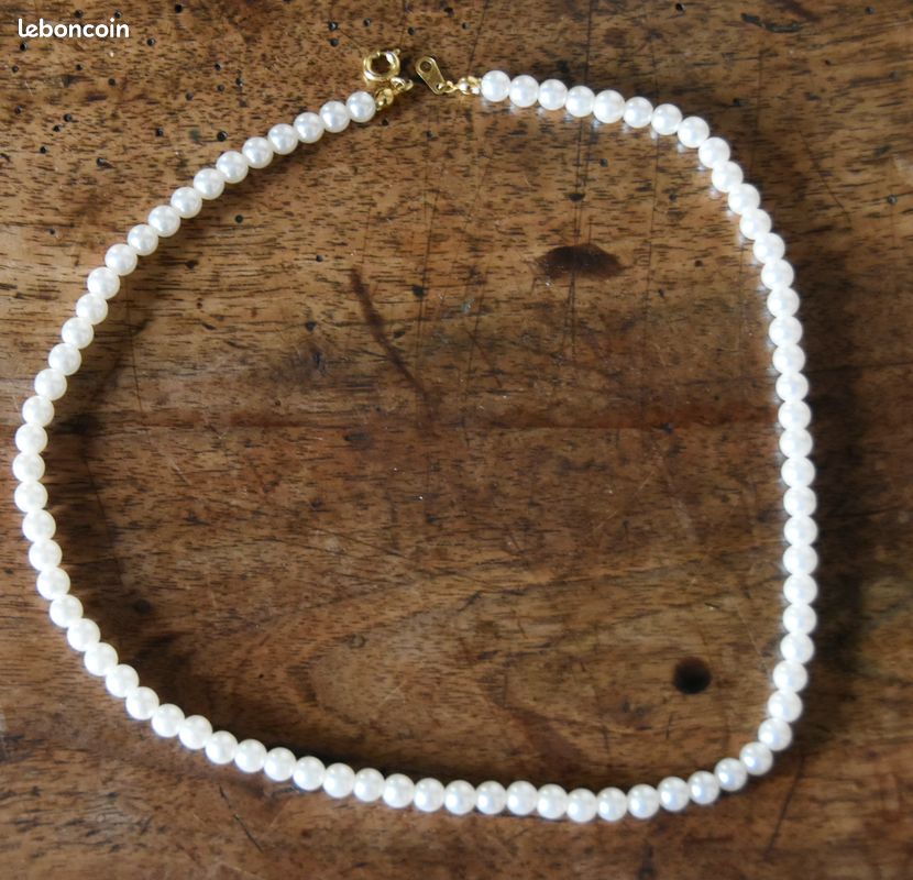 Collier imitation perles (image 1)