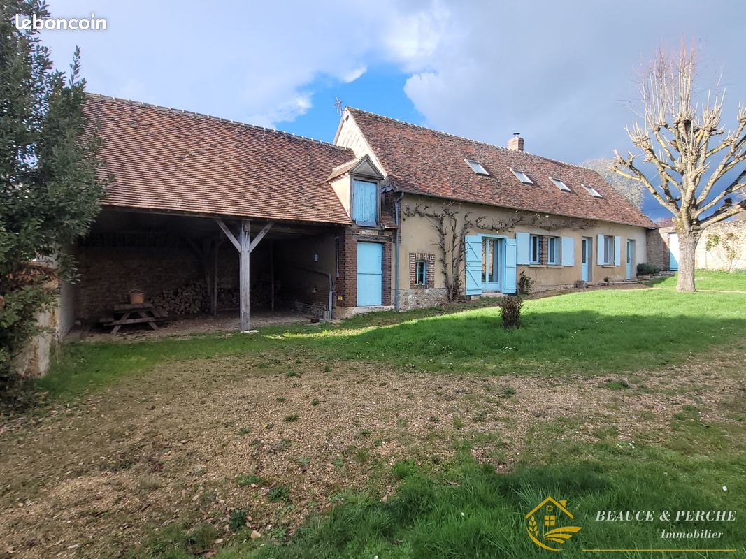 Maison 5 pièces 147 m² · à Bonneval · 147 m² · 250 000 €