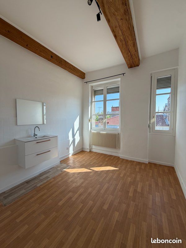 Appartement 2 pièces 19 m² · à Lyon · 19 m² · 890 €
