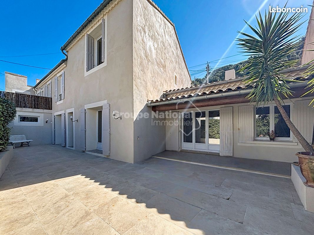 Maison 4 pièces 207 m² · à Châteaurenard · 207 m² · 1 830 €/mois