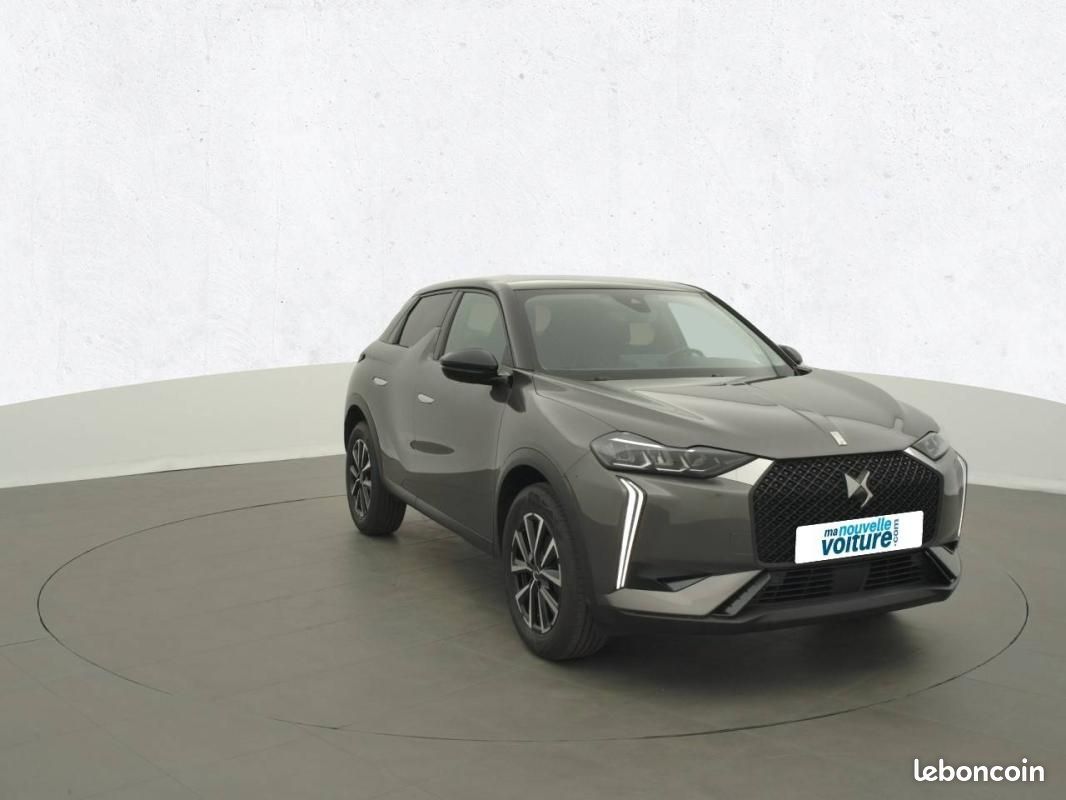 DS 3 PureTech 100 BVM6 - Bastille (image 3)