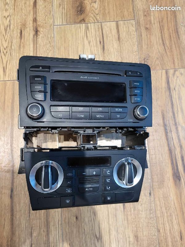 CADRE RADIO CONSOLE Centrale Audi Avant A4 B7 A3 8P Tt 8J Avec I-Pod CADRE RADIO CONSOLE Centrale Audi Avant A4 B7 A3 8P Tt 8J Avec I-Pod