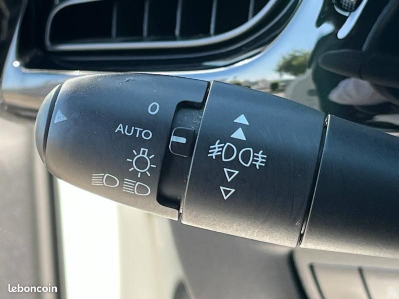 Ds DS 3 Essence 110 Perfo Line GPS Radar Recul CarPlay Clim Auto Régulateur (image 22)
