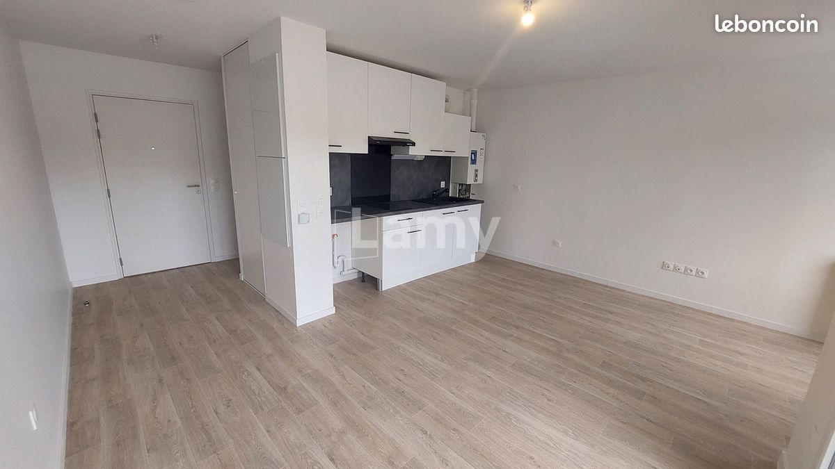Appartement 1 pièce 28 m² · à Saint-André-de-Cubzac · 28 m² · 502 €/mois