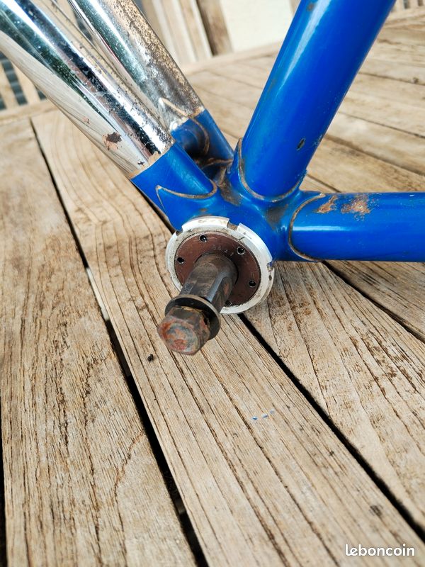 GUIDE CÂBLE BOITIER pédalier HURET butée vintage Peugeot ancien vélo bicycle EUR 10,00 - IT