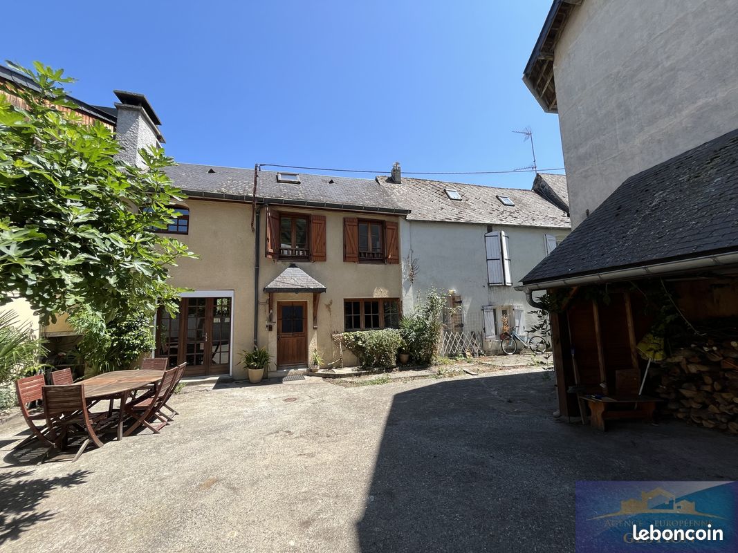Maison 11 pièces 204 m² (image 2)