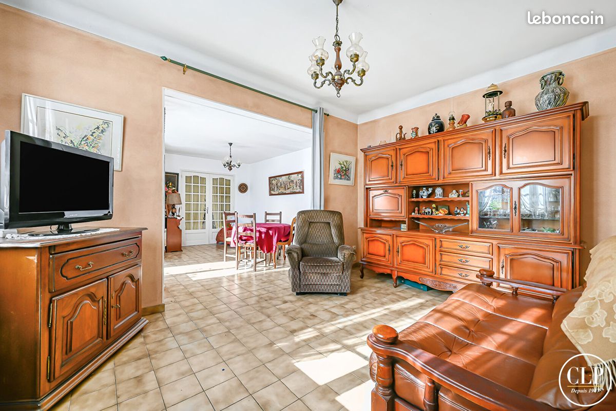 Maison 4 pièces 100 m² · à Montreuil · 100 m² · 569 000 €