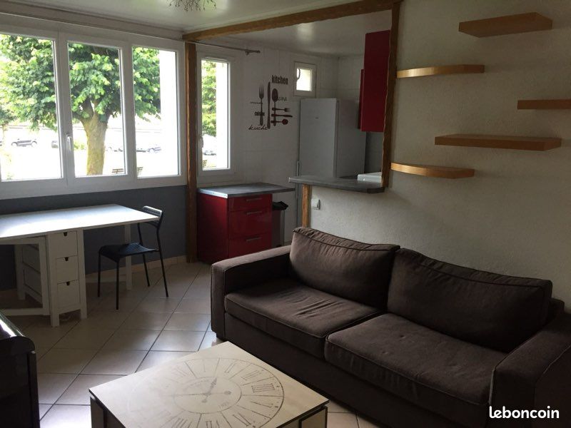MEYLAN. Chambre et appartement meublée. 410 / mois. INCLUS (Charges,EDF,chauffage,eau,internet,) (image 3)