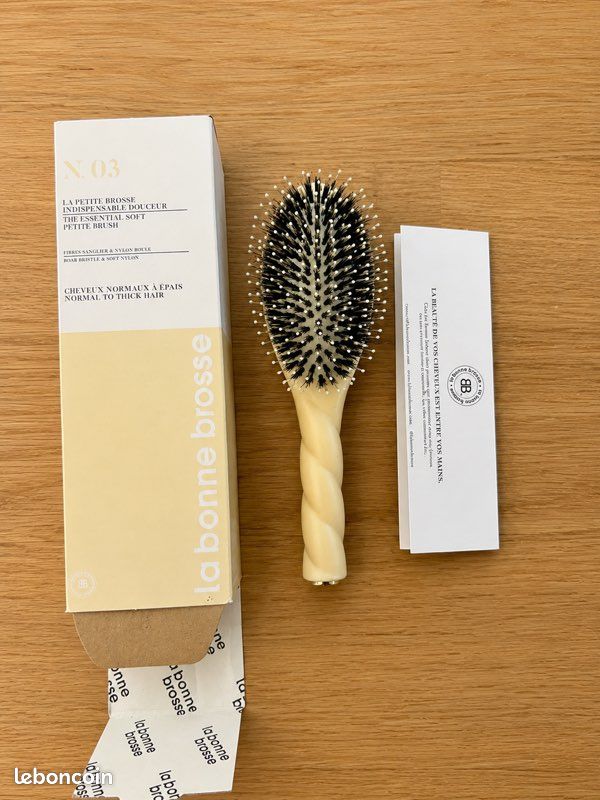 La Bonne Brosse N°03 neuve – Brosse cheveux poils de sanglier & nylon – Avec boîte (image 1)