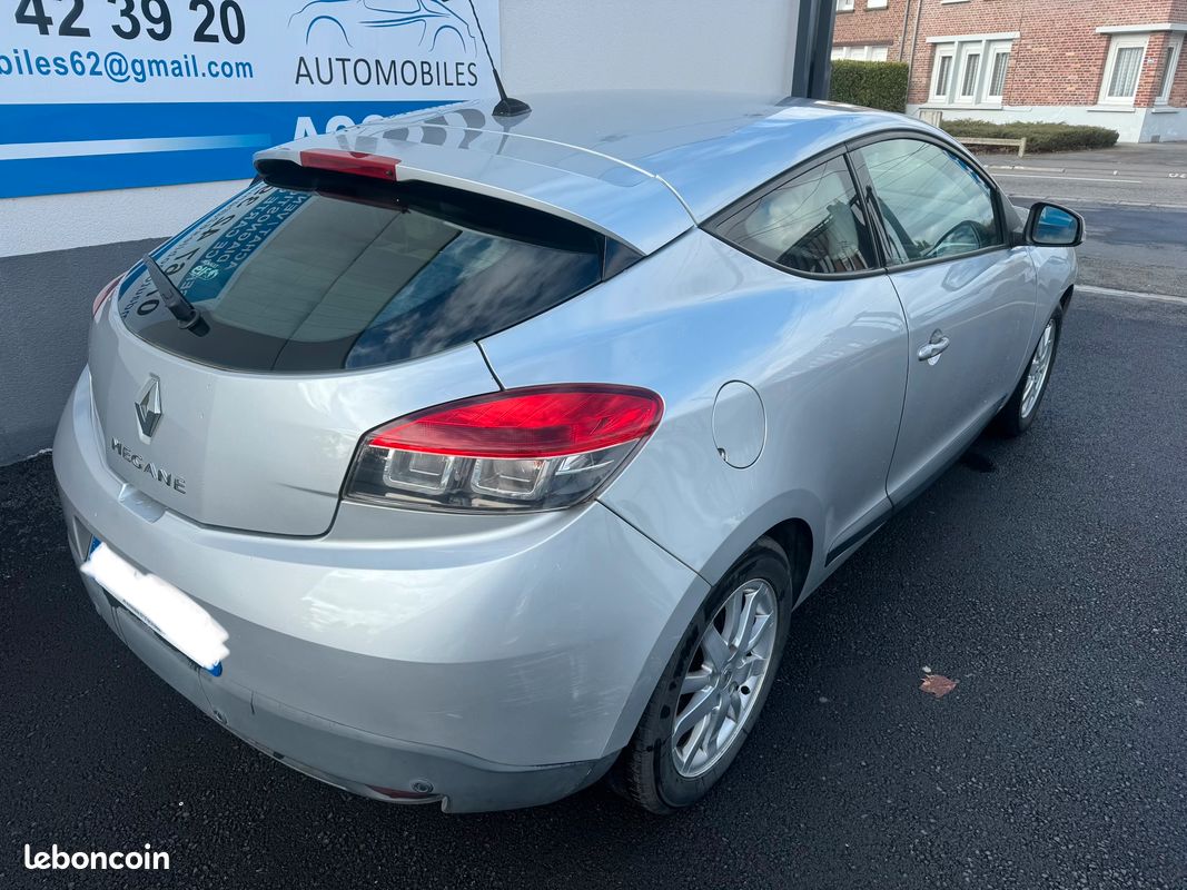 Renault Megane coupe 1.6 110 CV (image 3)