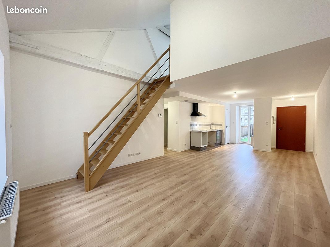 Appartement 5 pièces 85 m² · à Épinal · 85 m² · 750 €