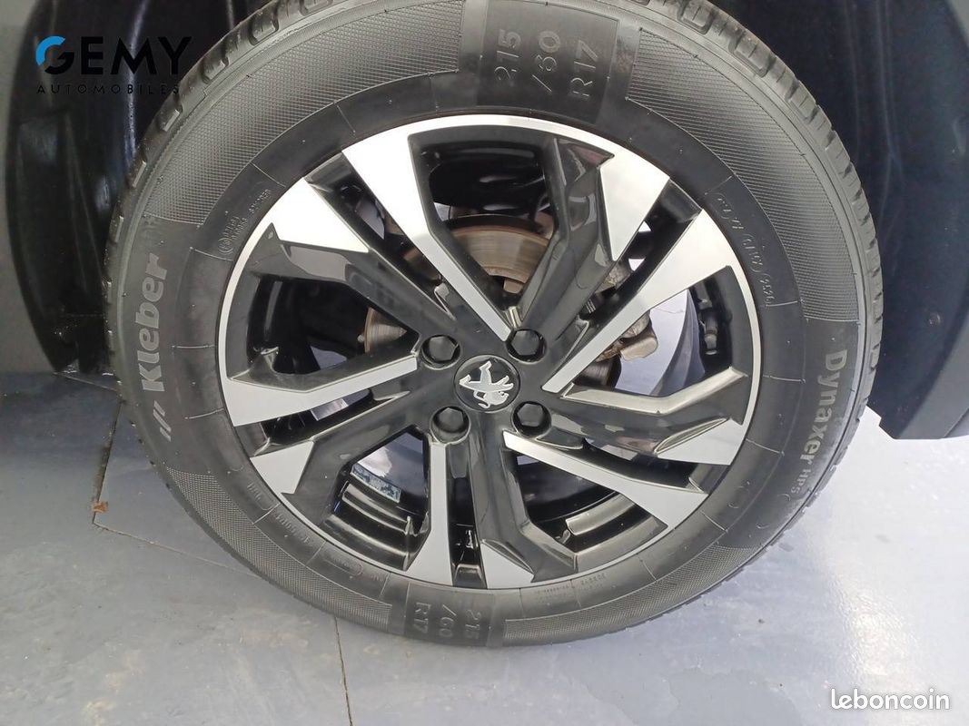 PEUGEOT 2008 PureTech 130 S&S BVM6 Allure (image 11)