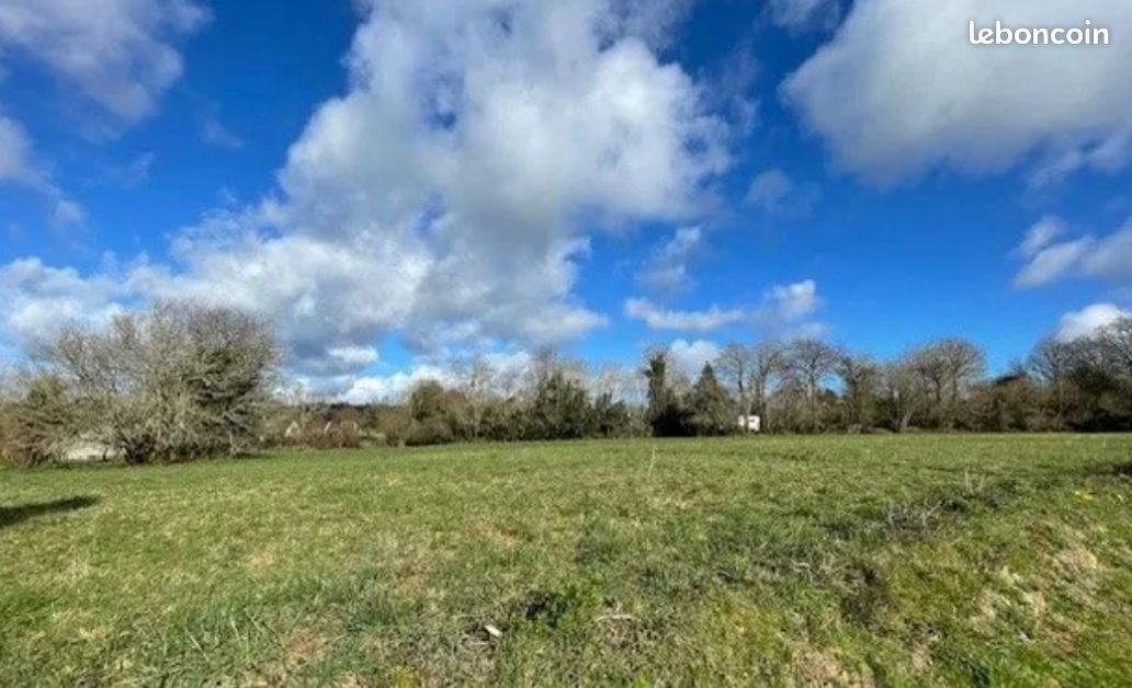 Terrain à bâtir de 423 m² à CORBIE (80) · 59 500 €