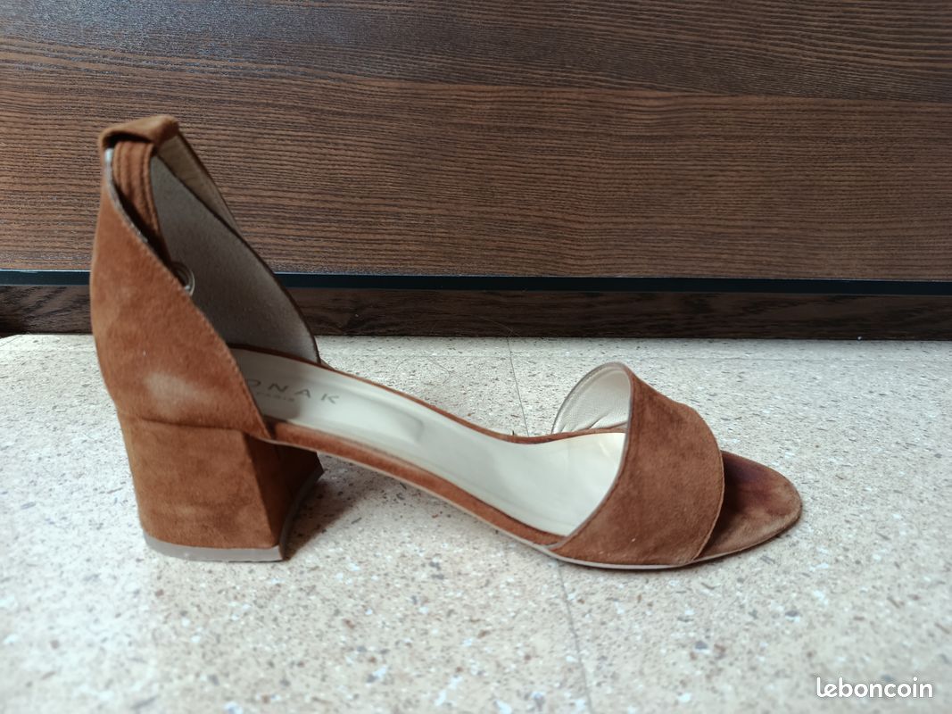 Chaussure JONAK Paris en velours pointure 40 Chaussures