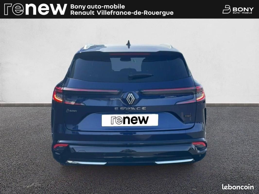 Renault Espace VI E-Tech full hybrid 200 GSR2 Techno (image 5)