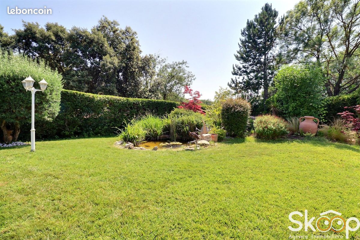 Terrain 850 m² · à Teyran · 850 m² · 308 000 €