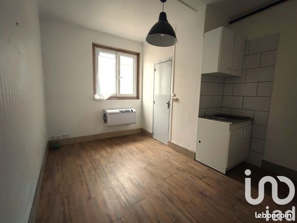 Studio 1 pièce 13 m²