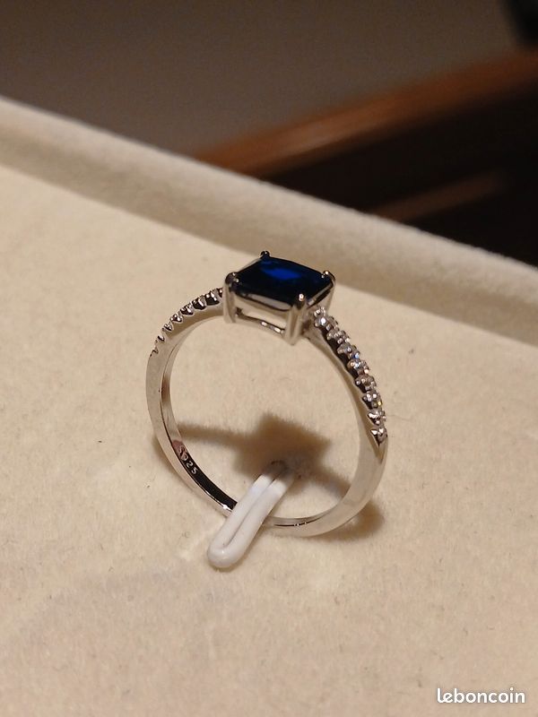 Bague neuve en argent taille 53 (image 3)