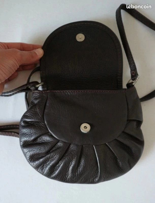 Sacoche cuir marron en bandoulière (image 5)