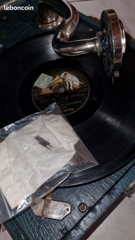Gramophone (image 3)