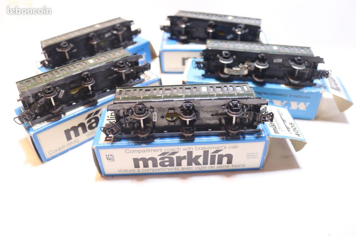 5) 352 MARKLIN HO METAL ANCIEN VOITURE VOYAGEURS MITROPA