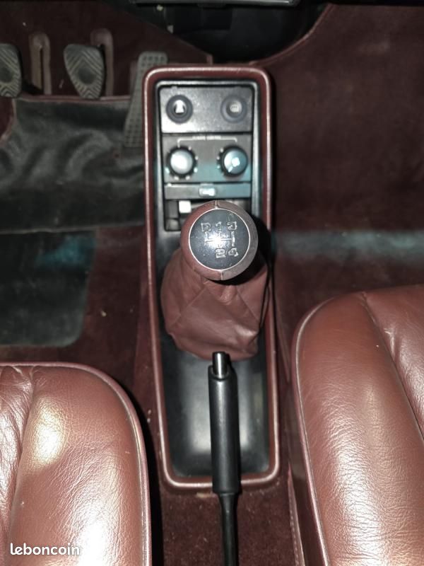 Porsche 911 TURBO 930 300 (image 10)