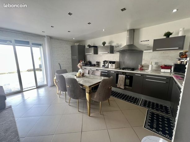 Pavillon 3 pièces 65 m² — 1