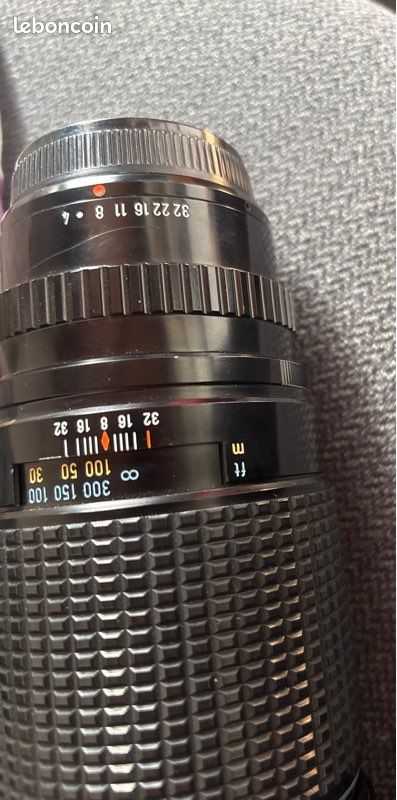 Asahi Pentax ME + SMC Pentax-A zoom 1:3.5-4.5 35-70mm | Fotocamera