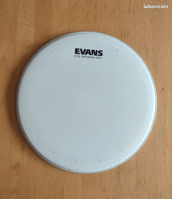 Peaux de batterie Evans – Peau HD Dry avec revêtement – B13HDD – 13 pouces Peaux de batterie Evans – Peau HD Dry avec revêtement – B13HDD – 13 pouces