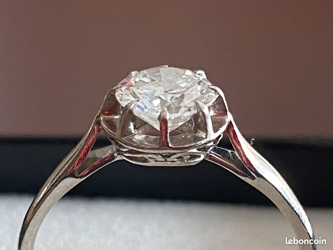 Bague Solitaire Platine 22k (950) Avec Diamant 0.85 Ct - Rond Brillant, Occasion, Style Classique