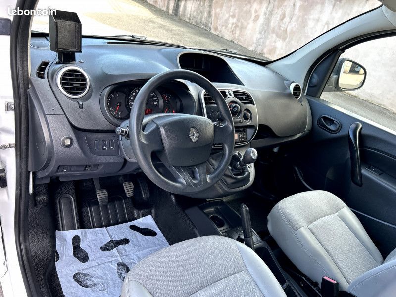 Renault KANGOO II EXPRESS MAXI 1.5 BLUE DCI 95CH GRAND VOLUME CONFORT (image 17)