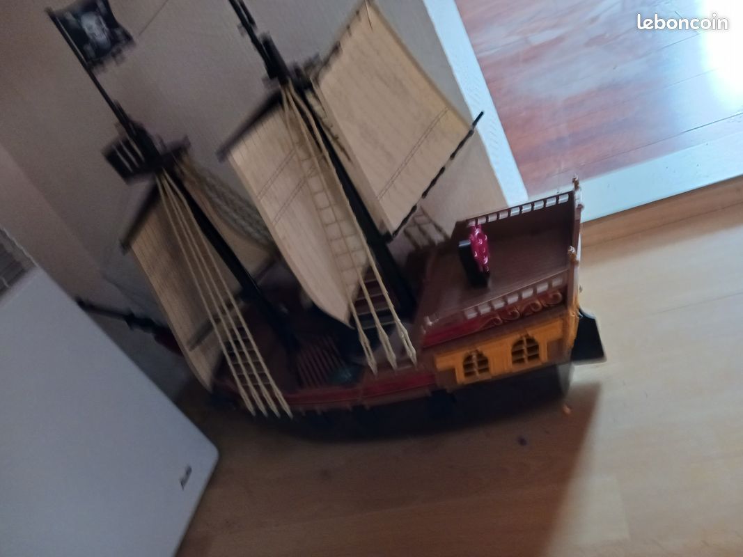 Bateaux pirate playmobile (image 1)